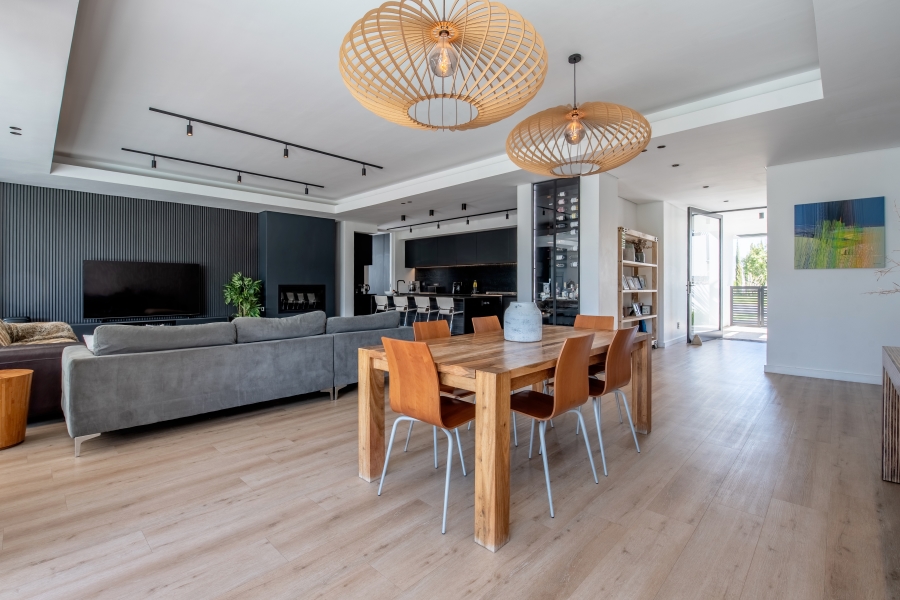 5 Bedroom Property for Sale in Val De Vie Estate Western Cape